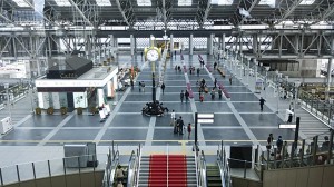 JR大阪駅　時空の広場